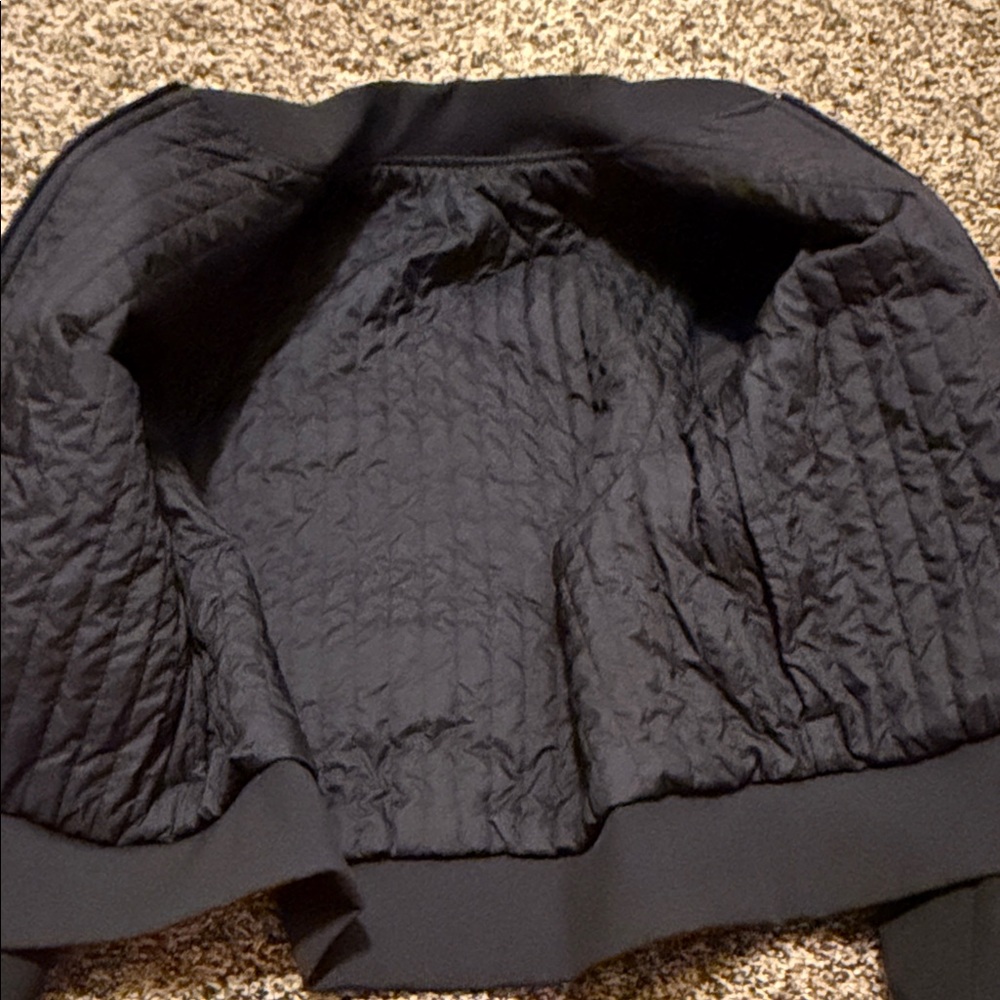 Lululemon Non-Stop Cotton Bomber Jacket
Black 6 - Picture 6 of 13